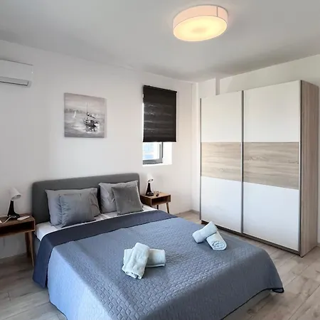 فيلة Seaside Luxury لوزينيتس
